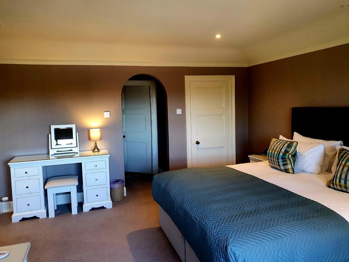 The Redgarth Hotel Oldmeldrum Buitenkant foto